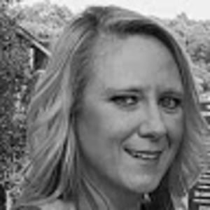 Meet your Posher, Dena